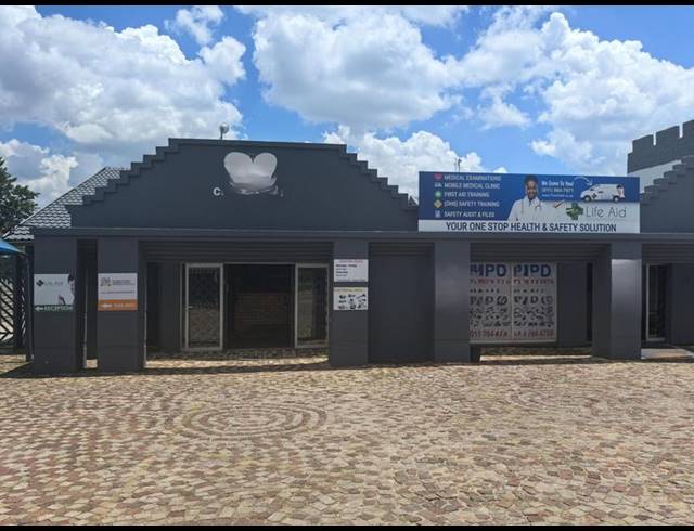 BUSINESS PROPERTY TO RENT IN BREAUNANDA